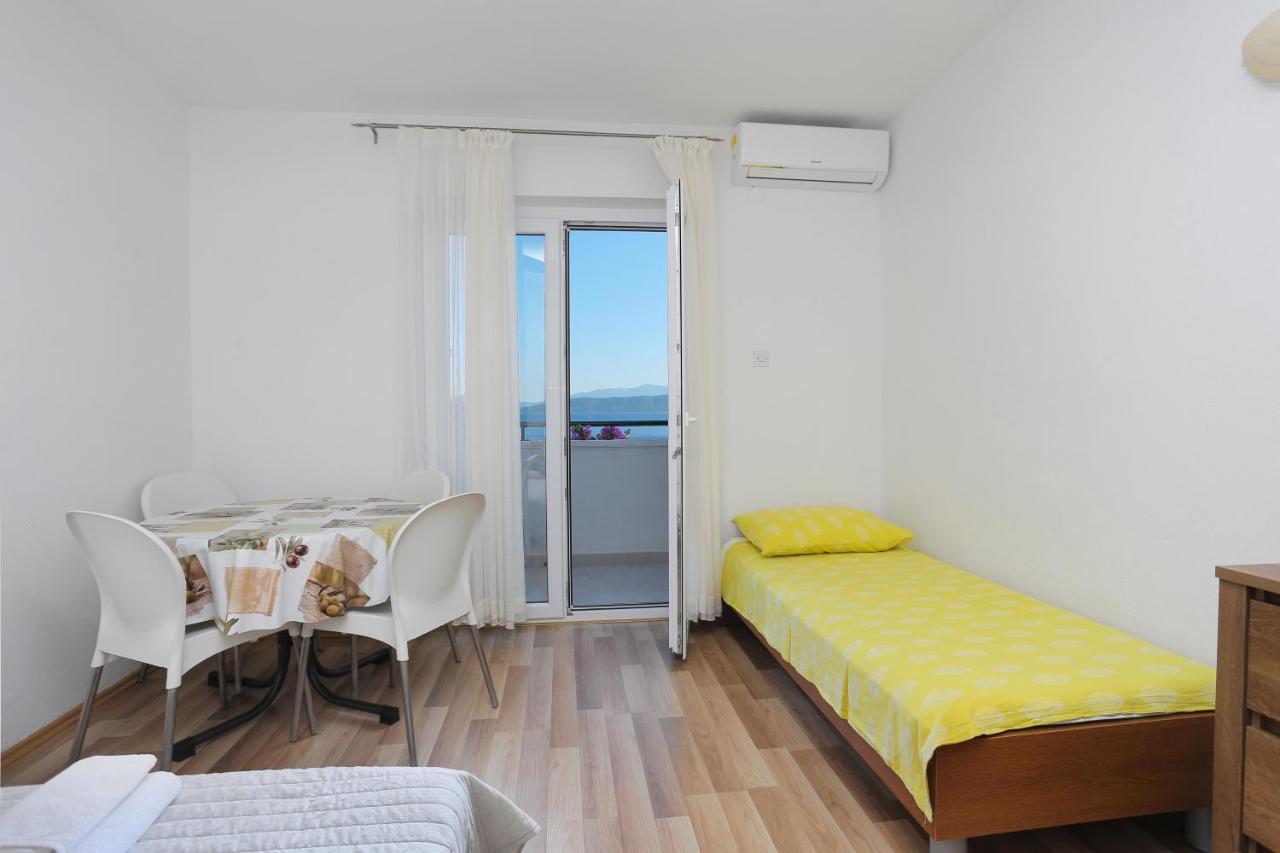 Apartments By The Sea Igrane, Makarska - 6653 المظهر الخارجي الصورة