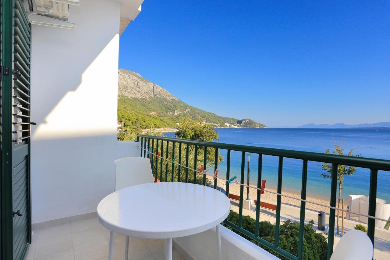 Apartments By The Sea Igrane, Makarska - 6653 المظهر الخارجي الصورة