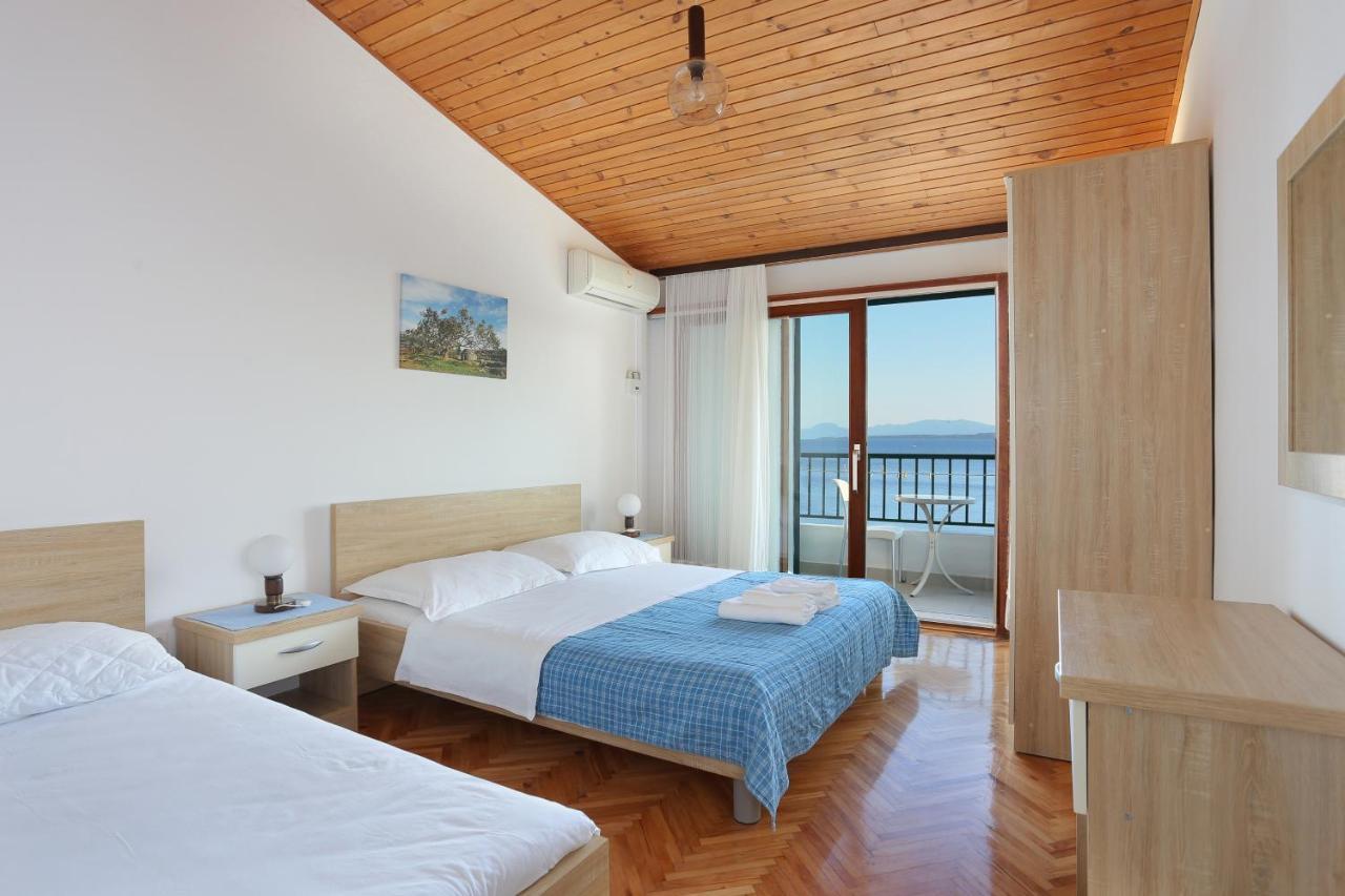 Apartments By The Sea Igrane, Makarska - 6653 المظهر الخارجي الصورة
