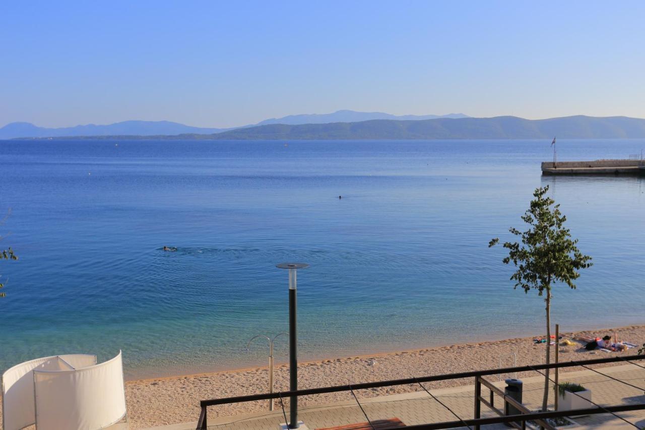 Apartments By The Sea Igrane, Makarska - 6653 المظهر الخارجي الصورة