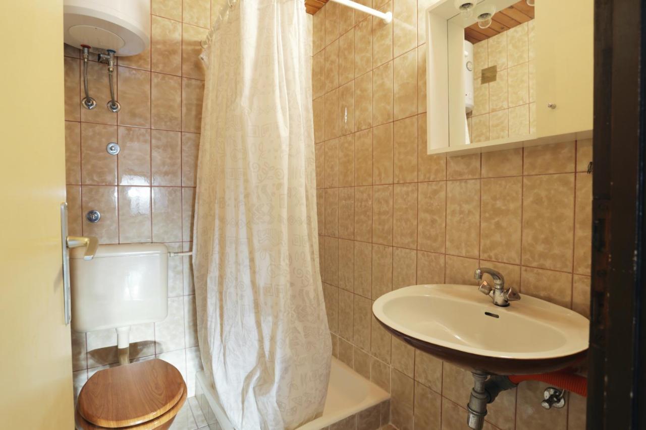 Apartments By The Sea Igrane, Makarska - 6653 المظهر الخارجي الصورة